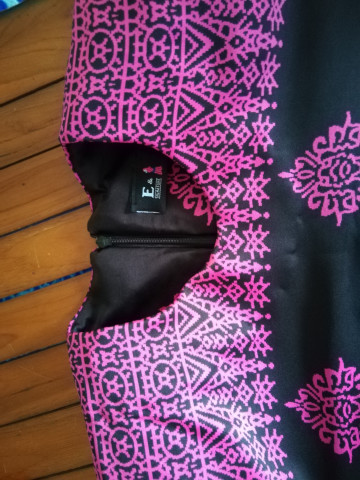 TP-411001 Kurung moden