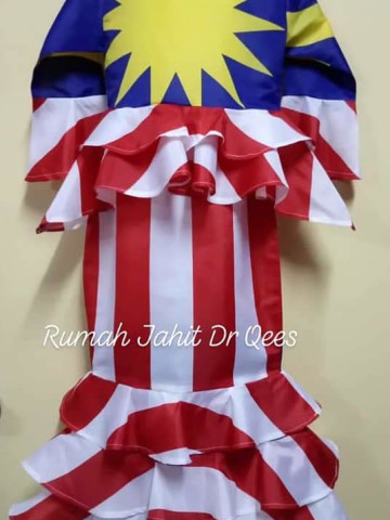 TP-253030 - Peplum bendera, Kain ruffle 3 tingkat. Memang cantik.